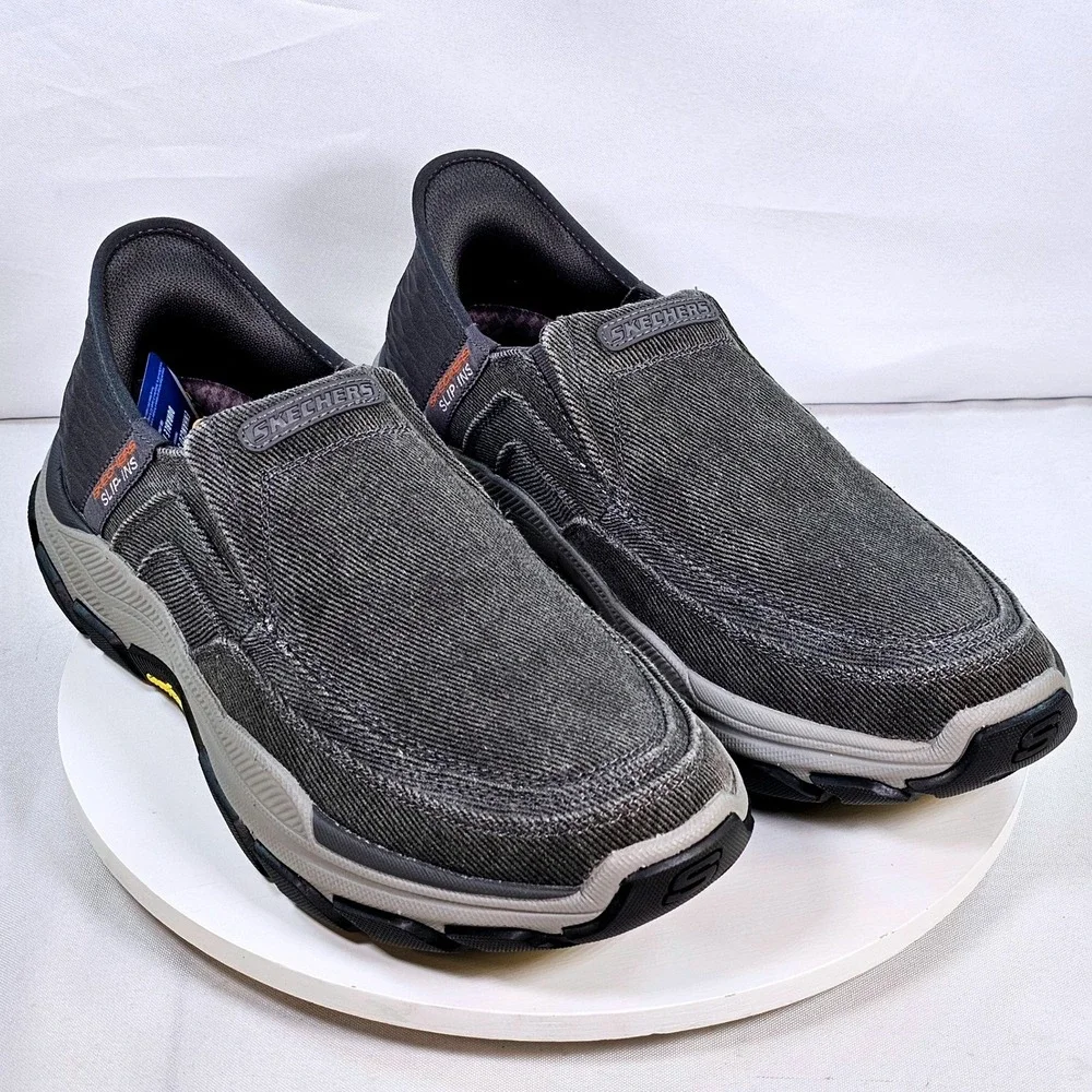 New Skechers Hands Free Slip-ins Relaxed Fit Garner Newick Gray Shoes Mens 9